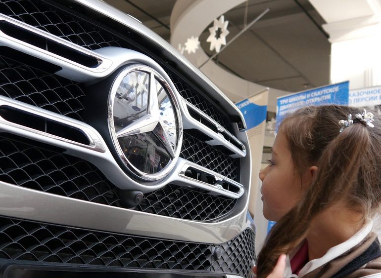 mercedes-benz service center