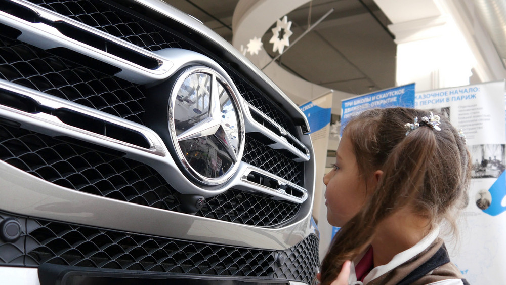 mercedes-benz service center